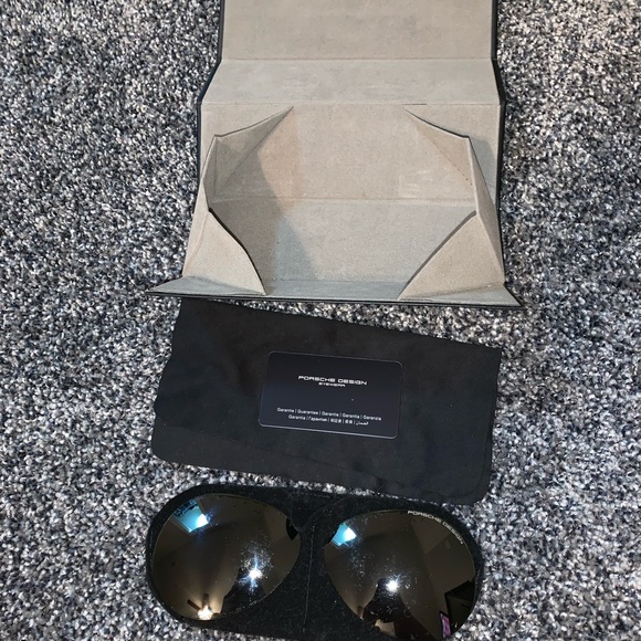 Porsche Design Sunglassee - Picture 2 of 2